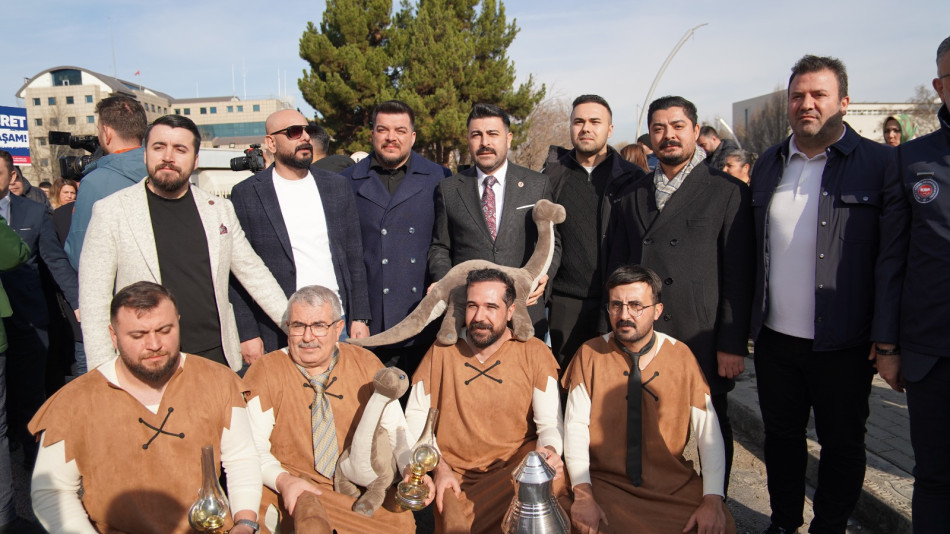 MEMUR TAŞ DEVRİNE GERİ DÖNÜYOR