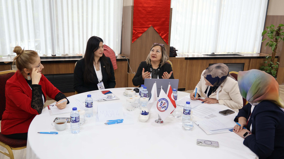 "SÖZ KADINDA; DAYANIŞMA ÇALIŞTAYI" GERÇEKLEŞTİRDİK. / 8 MART 2026