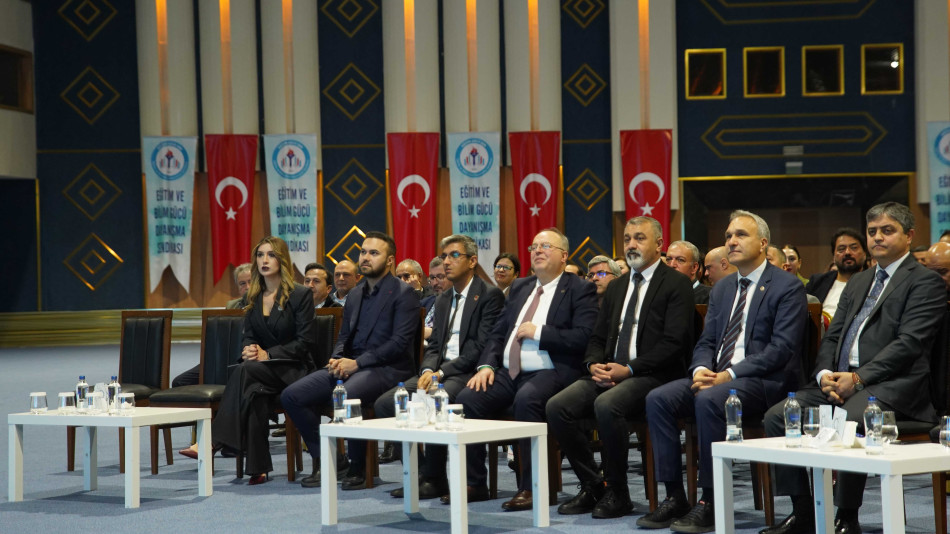 EĞİTİM GÜCÜ SENDİKASI’NIN 2. OLAĞAN GENEL KURULU’NA KATILIM SAĞLADIK.